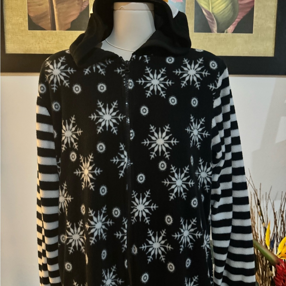 Just Love Holiday Penguin Adult Women's Long Sleeve Bodysuit Pajamas Small Black - Picture 4 of 9